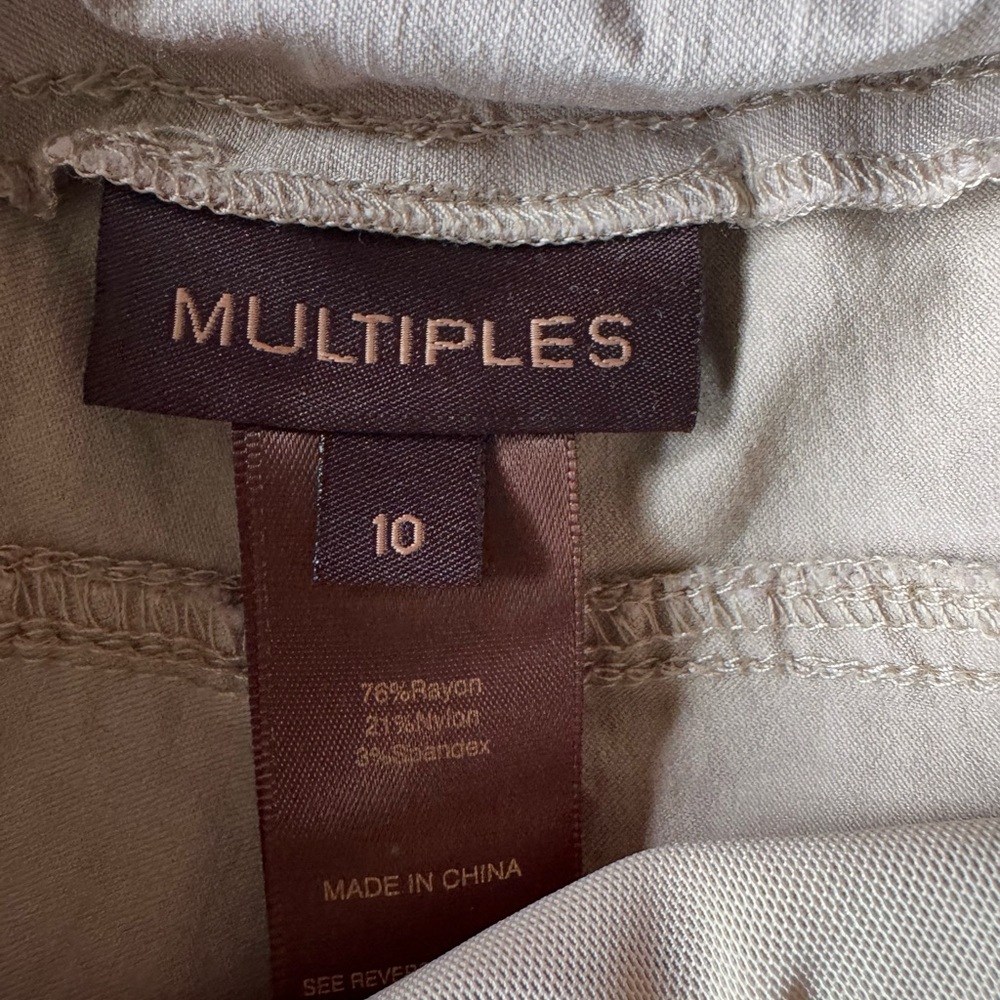MULTIPLES Brand Women’s Tan Capri (Size 10) - Picture 3 of 3